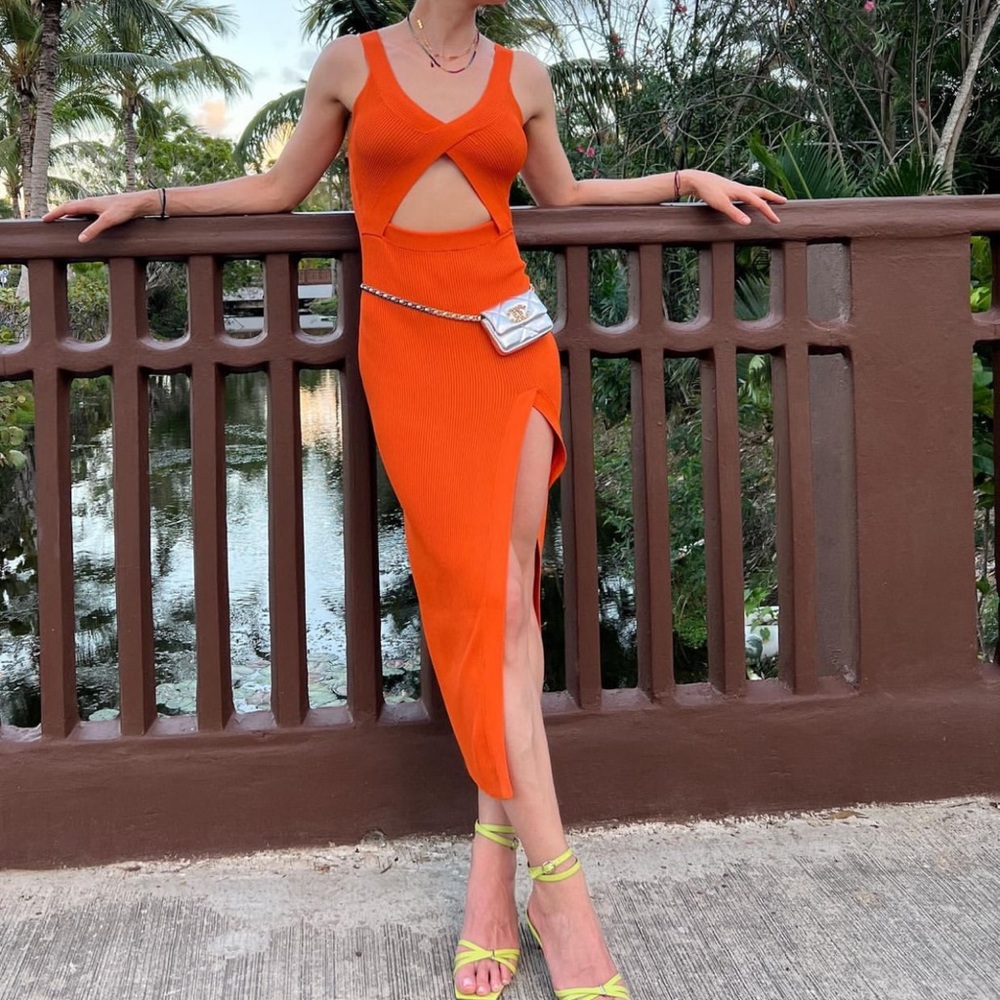 Beautiful vacation knit dress.